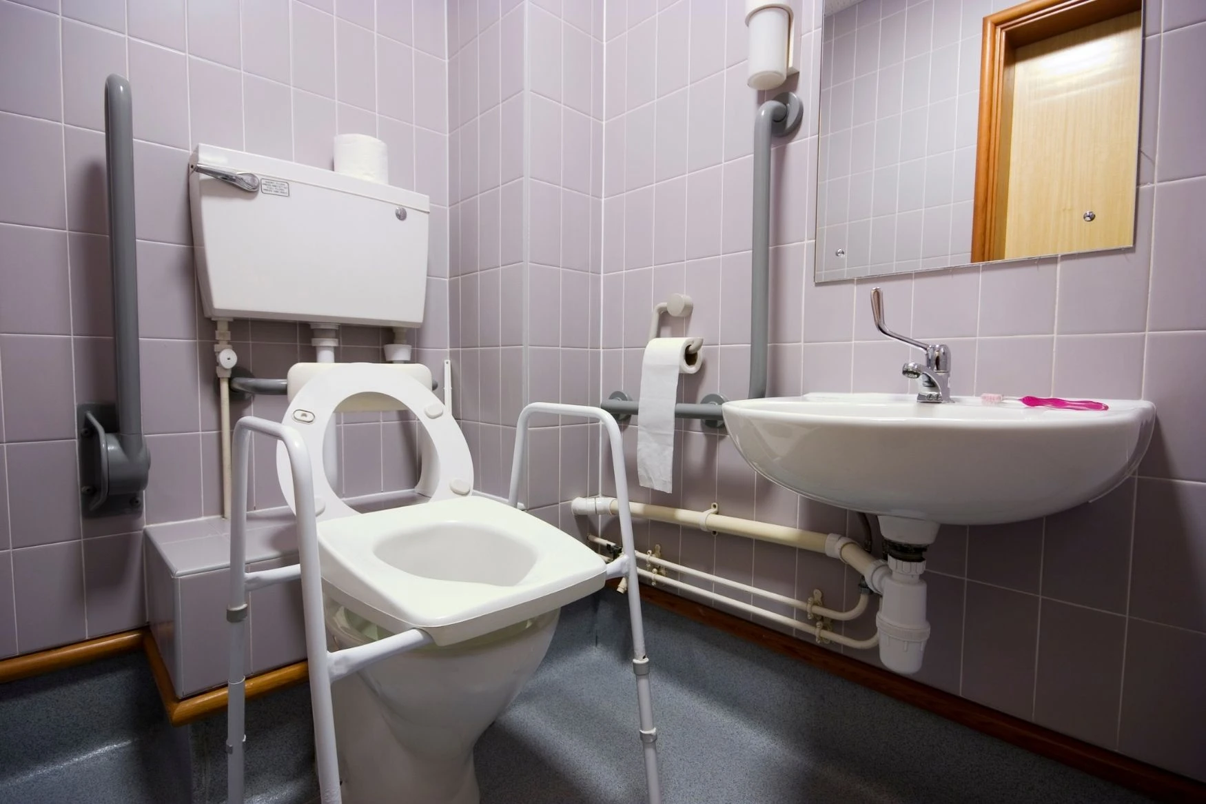 Reclaiming Independence: Bathroom aids for handicapped